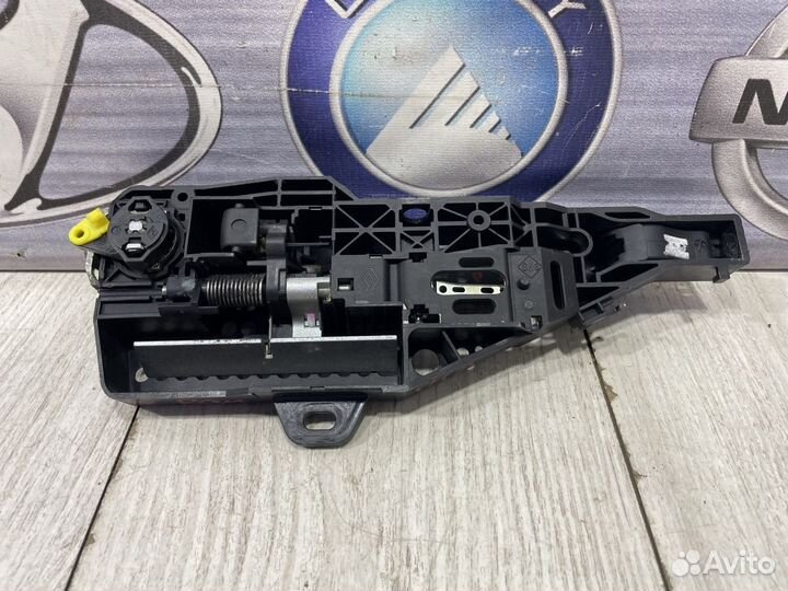 Ручка двери наружная LADA xray Лев