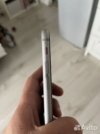 Телефон iPhone 6s plus