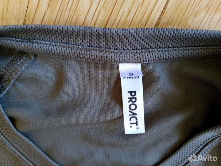 Новая спортивная футболка S Proact (Бельгия)