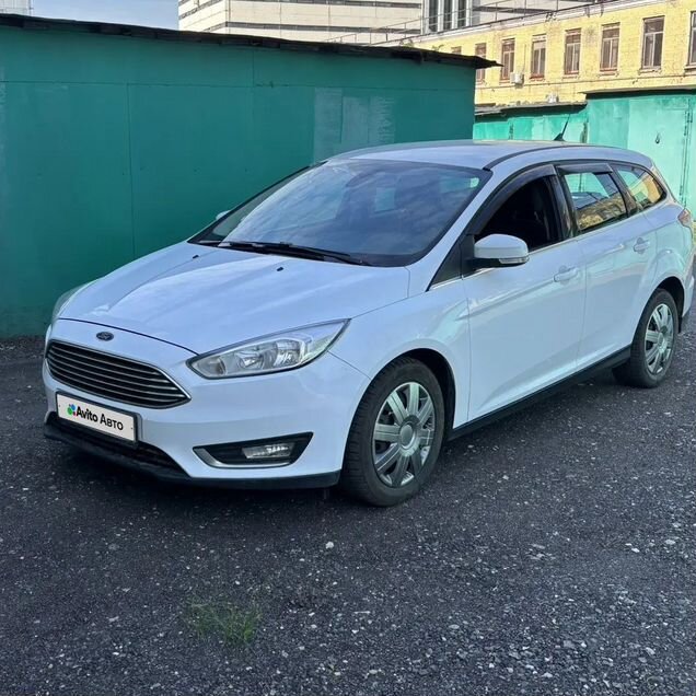 Ford Focus 1.6 AMT, 2017, битый, 265 000 км