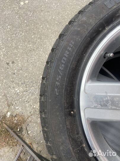 Goodyear Wrangler AT/R 235/60 R18