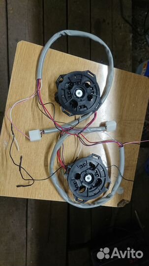 Моторчик зеркала camry 70 новый