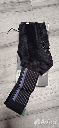 Бандаж на голеностопный сустав