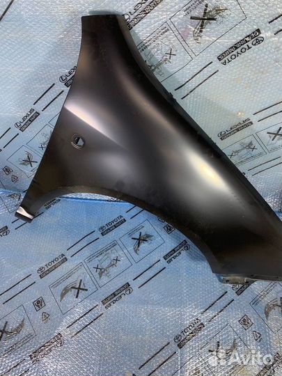 Крыло переднее правое Skoda Fabia 2007