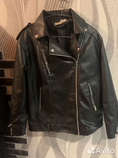 Куртка зимняя женская 42 44 размер,б/у