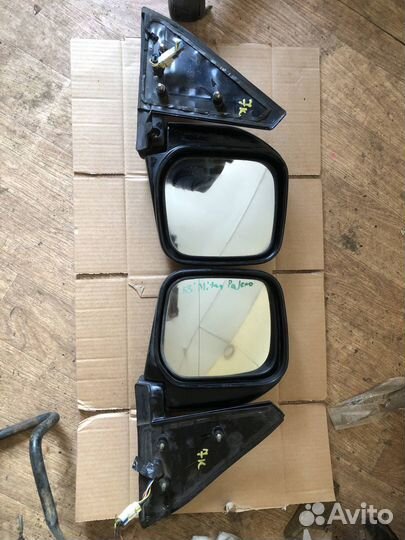 Зеркало Mitsubishi Pajero 2