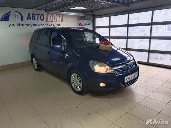 Opel Zafira 1.8 МТ, 2012, 153 711 км