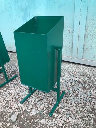 Урна для мусора уличная