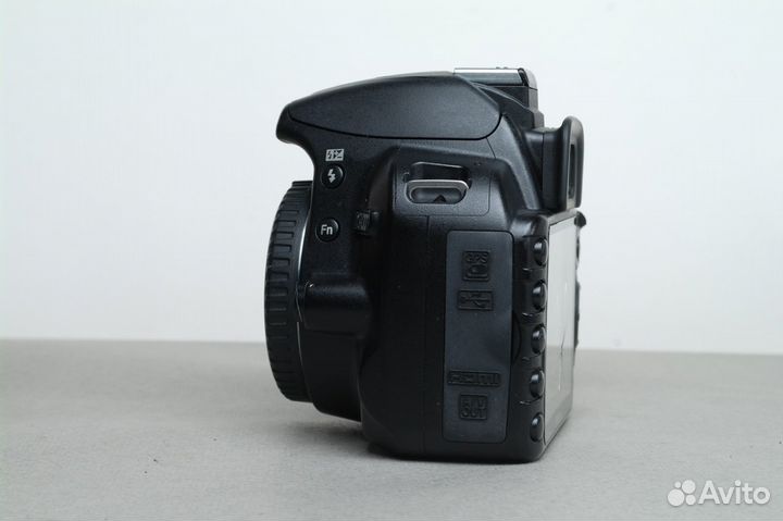 Фотоаппарат Nikon D3100 body