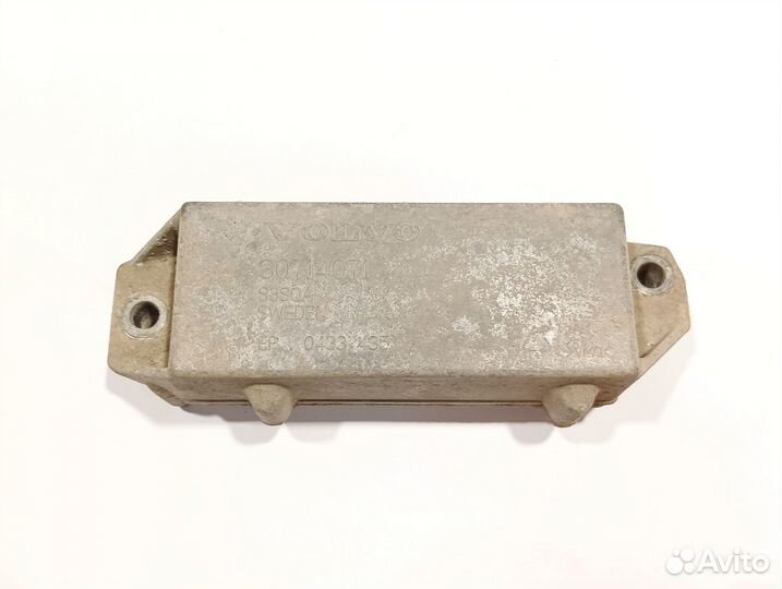 Демпфер задней балки на Volvo S40