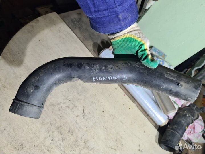 Патрубок воздушного фильтра Ford Mondeo 3 2006