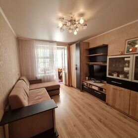 2-к. квартира, 37 м², 2/3 эт.