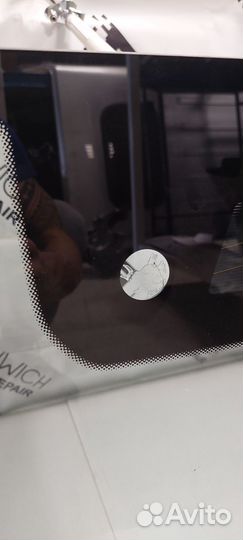 Стекло лобовое Mercedes-Benz G-Class