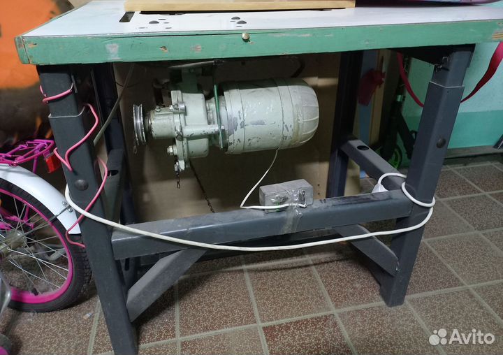 Швейная машинка бу электрическая