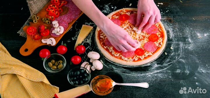 Повар пиццерист в Кафе ул.Калинина / Вишневского