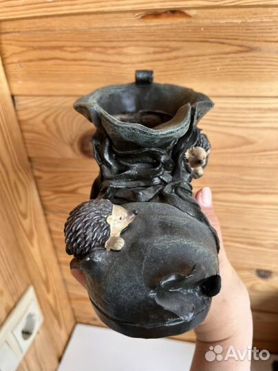 Кашпо/горшок для цветов, садовое украшение