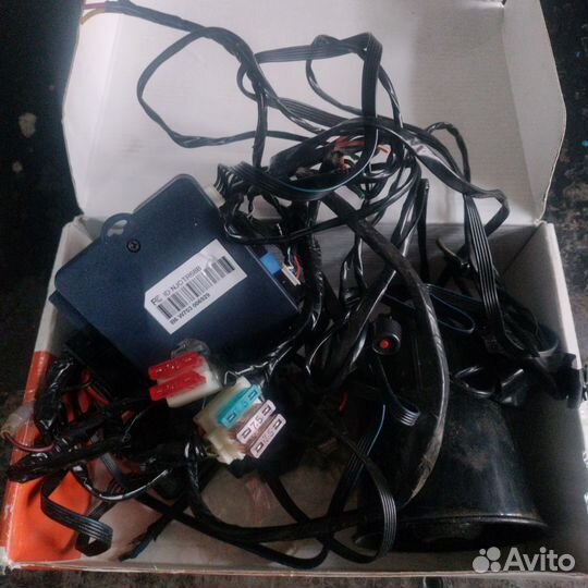 Сигнализация на авто starline старлайн 2 брелка