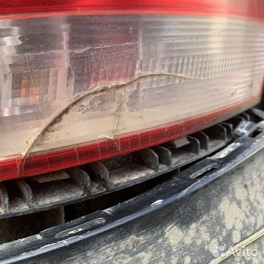 Фонарь задний левый volkswagen polo 5 седан