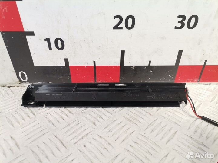 Стоп-сигнал Nissan Primera P11 2000 265909F600