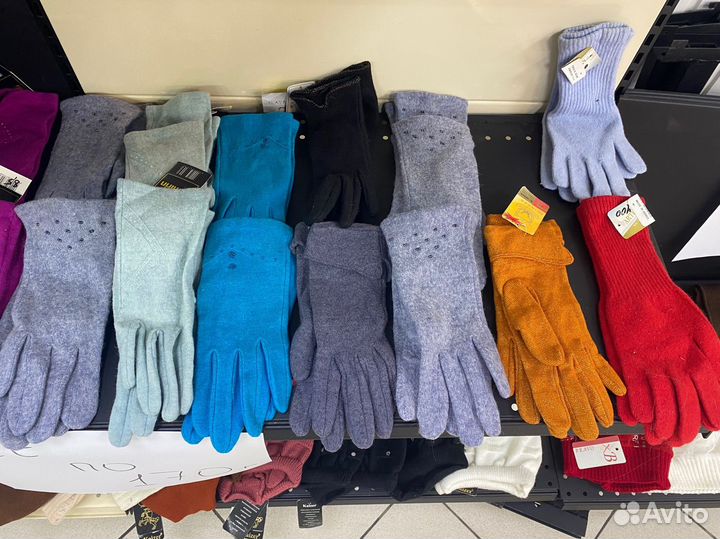 Перчатки, шапки и шарфы