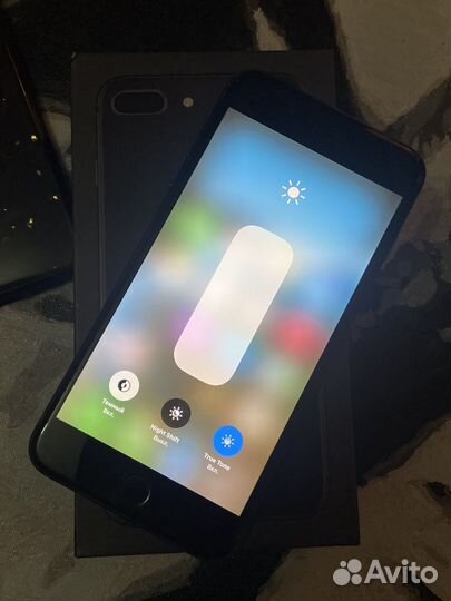 iPhone 8 Plus, 64 ГБ