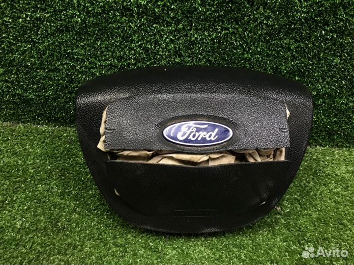 Подушка безопасности в рулевое колесо Ford Focus 2