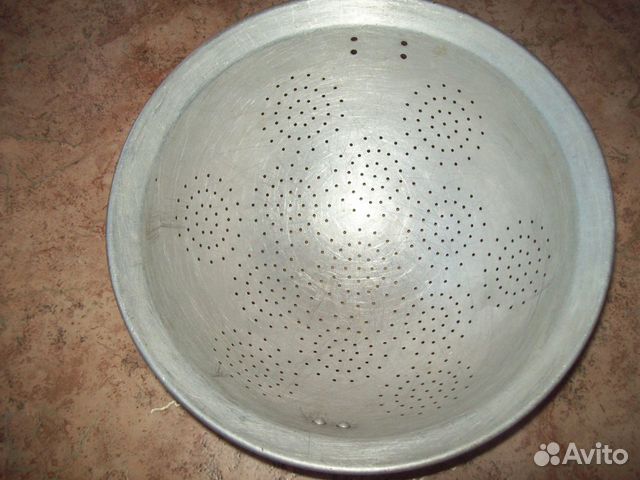 Посуда разн СССР кастрюли бидон сковорода дуршлаг