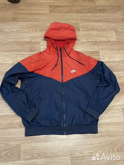 Ветровка Nike