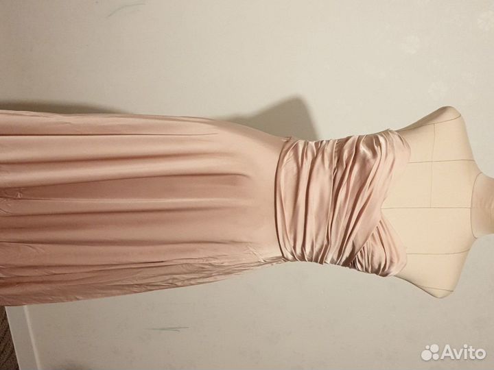Платье в пол бежево-лилового цвета