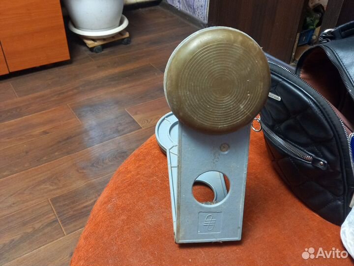 Тренажёр для бёдер