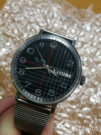 Механические часы из СССР Слава