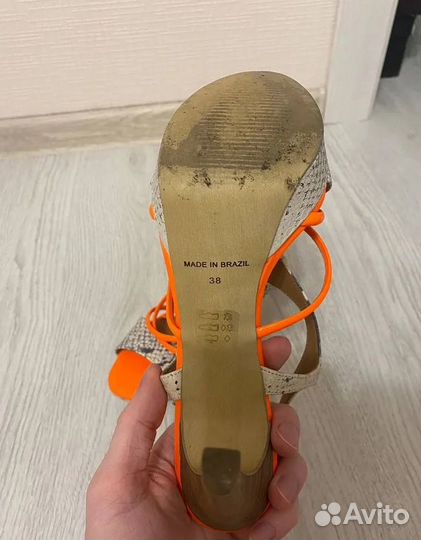 Кожаные босоножки Indiana (38)