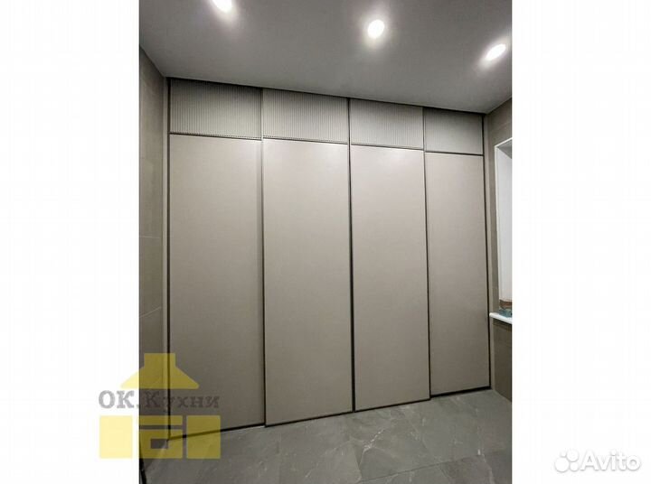 Угловой шкаф