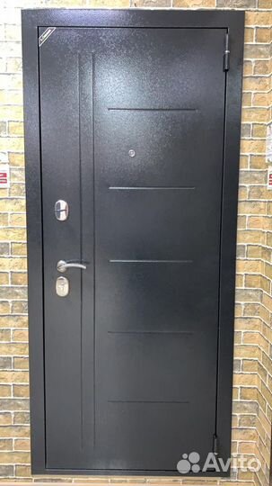 Дверь входная