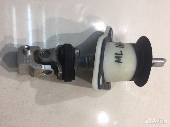 Вал рулевого механизма (Mercedes-Benz M-class)