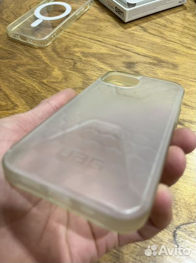 UAG, MagEasy iPhone 13 чехлы