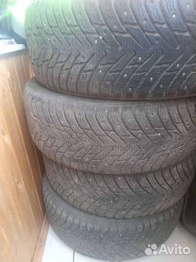 Nokian Tyres Hakkapeliitta 8 205/55 R16 94T