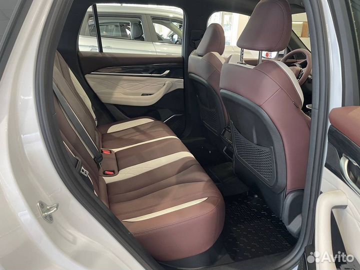 Geely Monjaro 2.0 AT, 2023