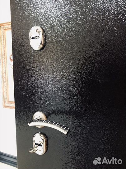 Дверь с терморазрывом входная