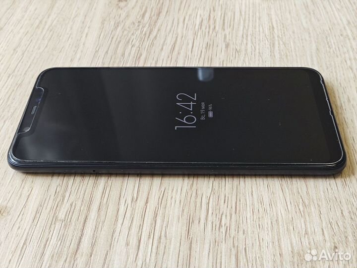 Xiaomi Mi 8, 6/64 ГБ