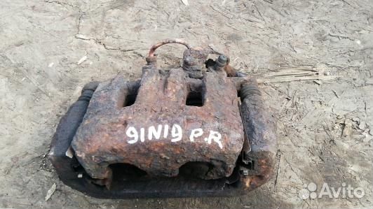 Суппорт тормозной передний правый mitsubishi L200