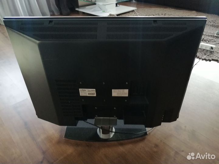 Телевизор Philips 32 дюйма