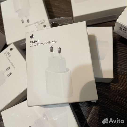 Оригинальный блок iPhone