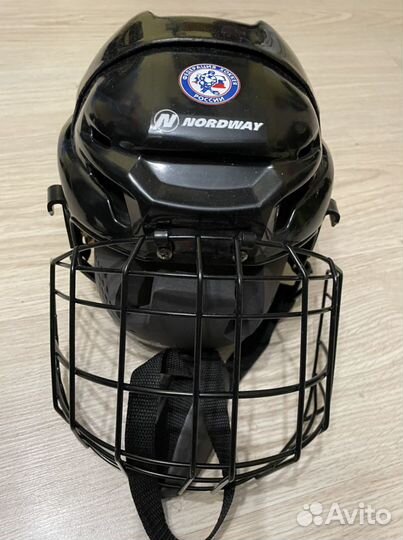 Хоккейная экипировка бу