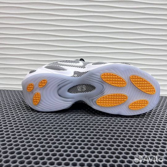 Кроссовки Nike Nocta