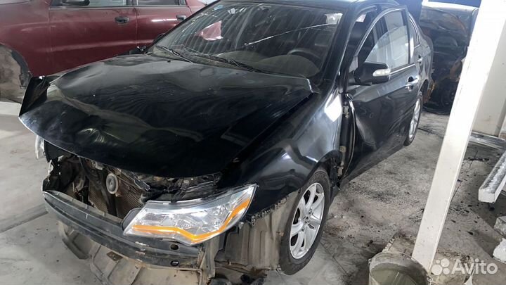 Разбор (б/у запчасти) Lifan Solano Солано 2014г