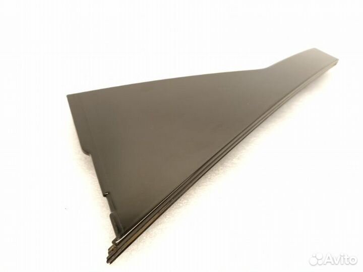 Накладка двери задняя левая Kia Sorento Prime 3