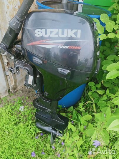 Лодочный мотор б/у Suzuki