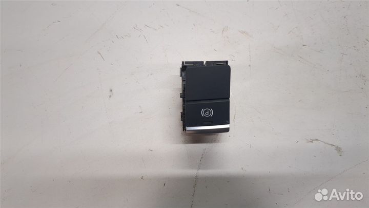 Кнопка стояночного тормоза Audi A5, 2018