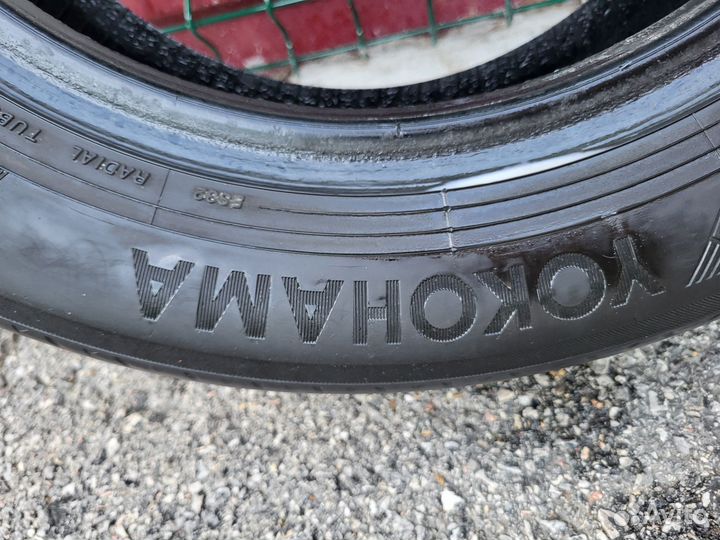 Yokohama BluEarth-ES ES32 185/60 R14 82H